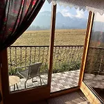 Goralski Dom Z Kominkiem Zakopane