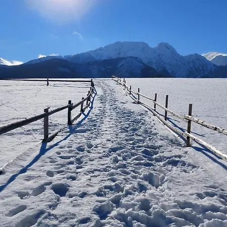 Goralski Dom Z Kominkiem 木屋