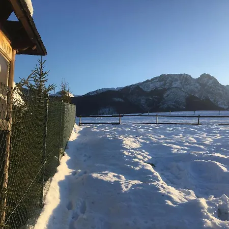 Goralski Dom Z Kominkiem * ザコパネ