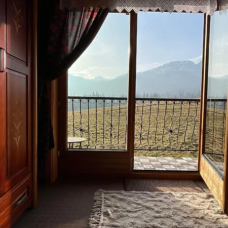 Goralski Dom Z Kominkiem * ザコパネ