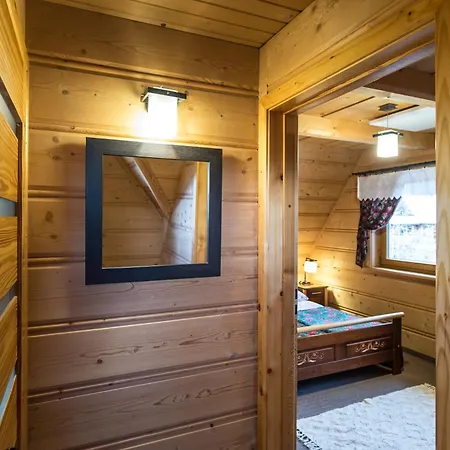 Goralski Dom Z Kominkiem