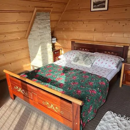 Goralski Dom Z Kominkiem 扎科帕内