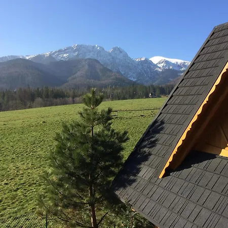 Goralski Dom Z Kominkiem シャレー