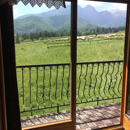 シャレー Goralski Dom Z Kominkiem *