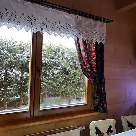 Goralski Dom Z Kominkiem 木屋