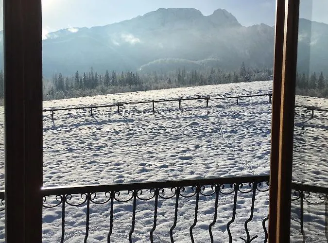 Goralski Dom Z Kominkiem 샬레 자코파네