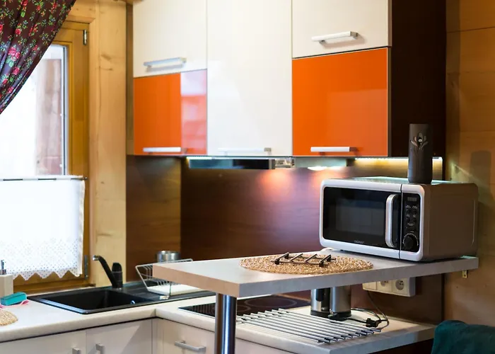 Goralski Dom Z Kominkiem 자코파네